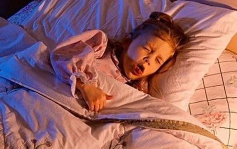 百日(rì)咳全球再現(xiàn)，小(xiǎo)嬰兒(ér)深受其害！新冠時(shí)期該如(rú)何應對(duì)?